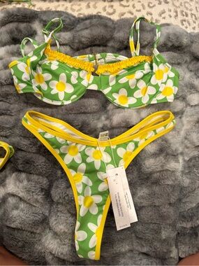 heavy manners diet Mountain Dew bikini underwire top